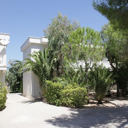 Hotel Dei Bizantini & Villaggio Campo Dei Messapi سان بيترو في بيفانا المظهر الخارجي الصورة