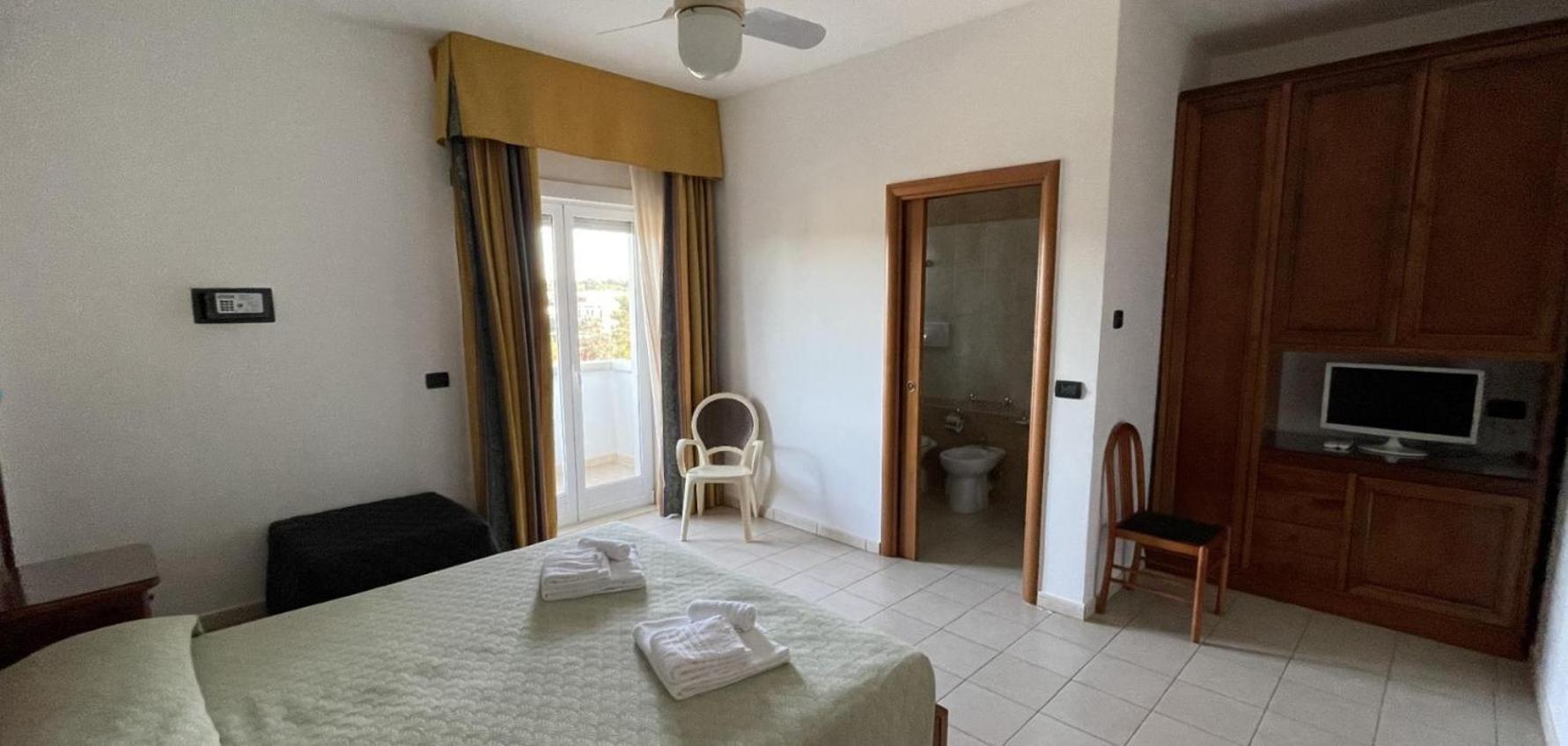 Hotel Dei Bizantini & Villaggio Campo Dei Messapi سان بيترو في بيفانا المظهر الخارجي الصورة