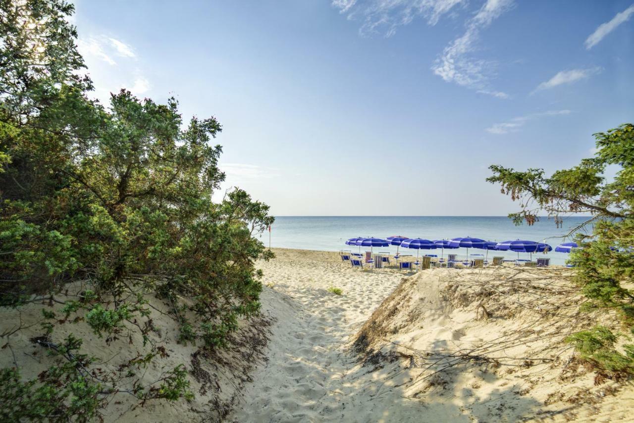 Hotel Dei Bizantini & Villaggio Campo Dei Messapi سان بيترو في بيفانا المظهر الخارجي الصورة